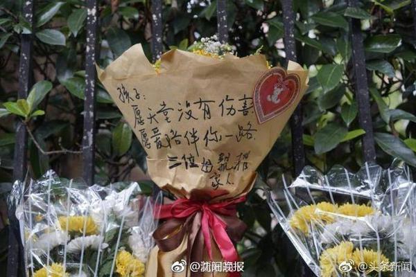 洛博特卡：德布劳内能帮那不勒斯达到新高度，我们想卫冕意甲